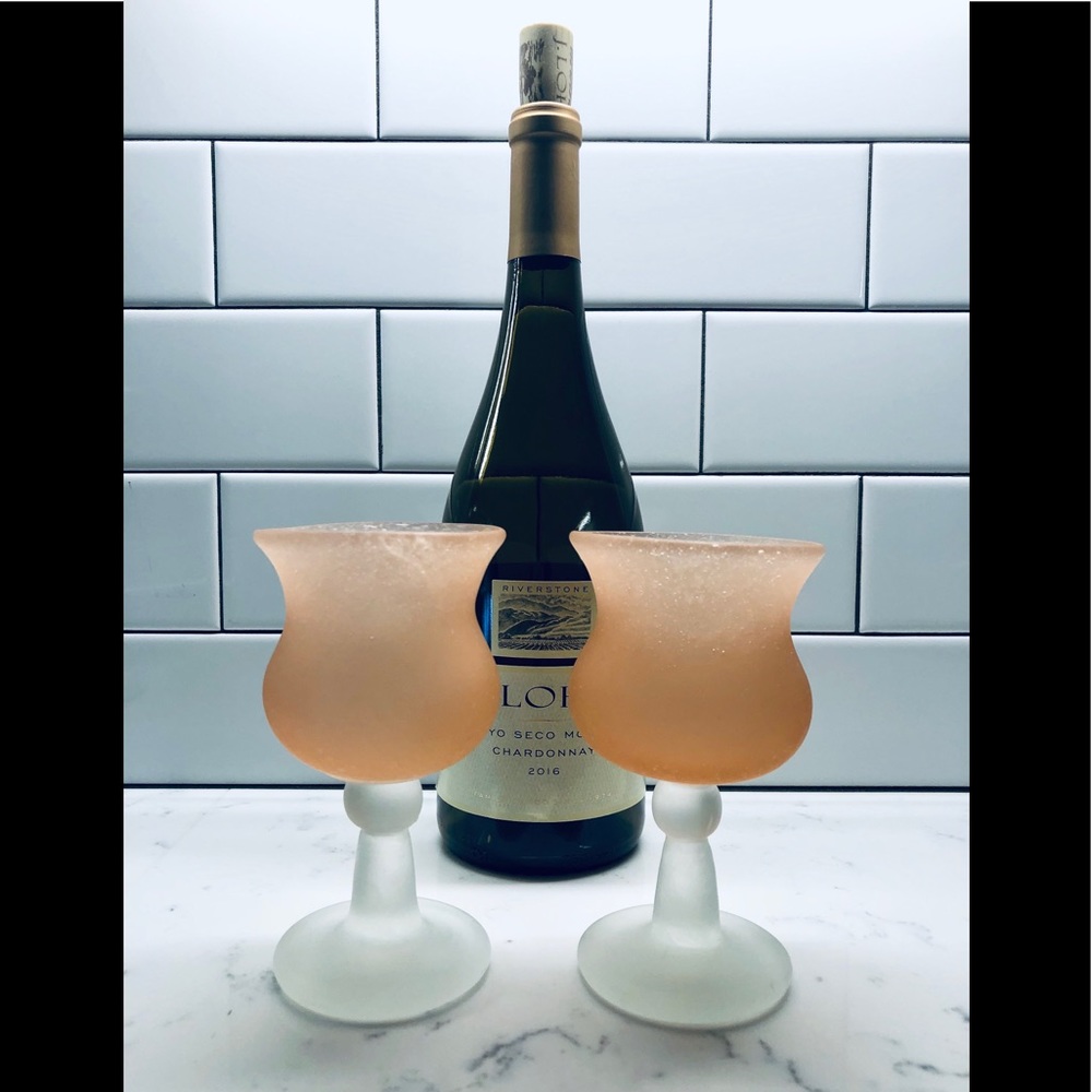 Hand blown Frosted wine glass set/2